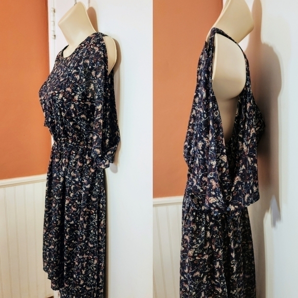 Ethereal By Paper Crane Floral Maxi Dress Navy Small - Picture 3 of 11